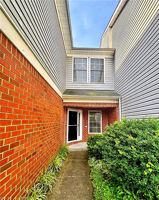 2307 Charing Cross Rd, Virginia Beach — photo