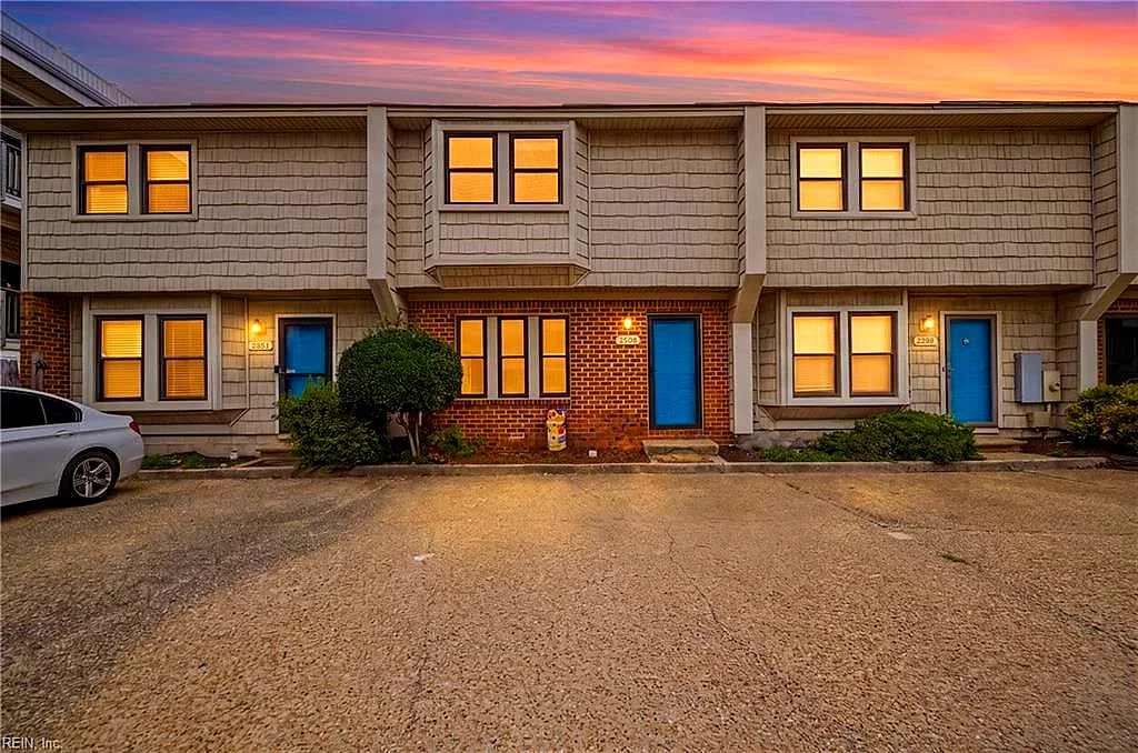 2303 Breakers CT, VIRGINIA BEACH VA 23451