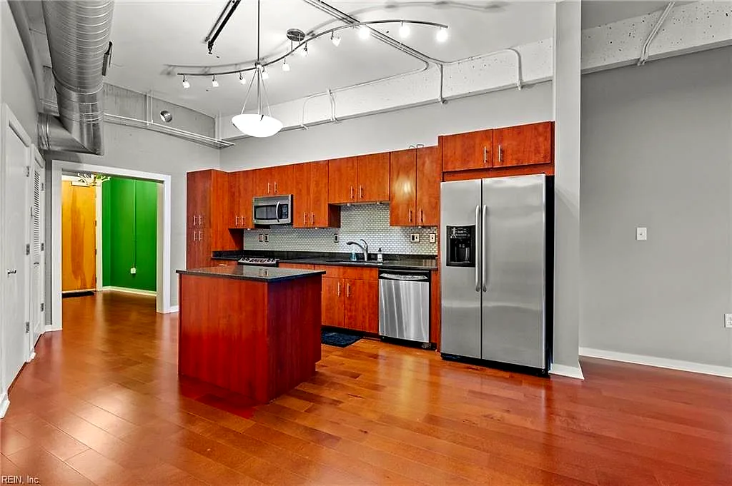 415 Saint Pauls Blvd, Norfolk — photo