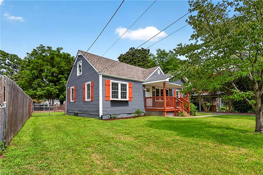 107 Cypress Rd, Portsmouth — photo
