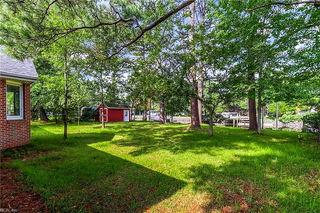 220 Deepwater Dr, Chesapeake — photo