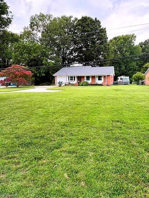 15 Beach Rd, Hampton — photo