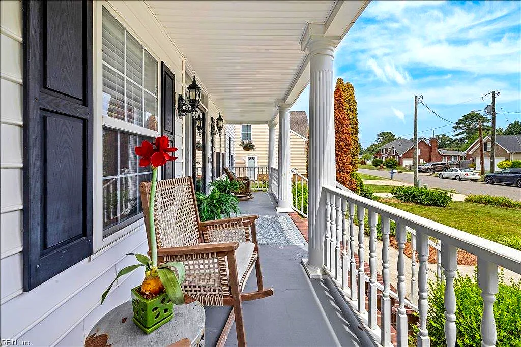 1309 Hawaiian Dr, Virginia Beach — photo
