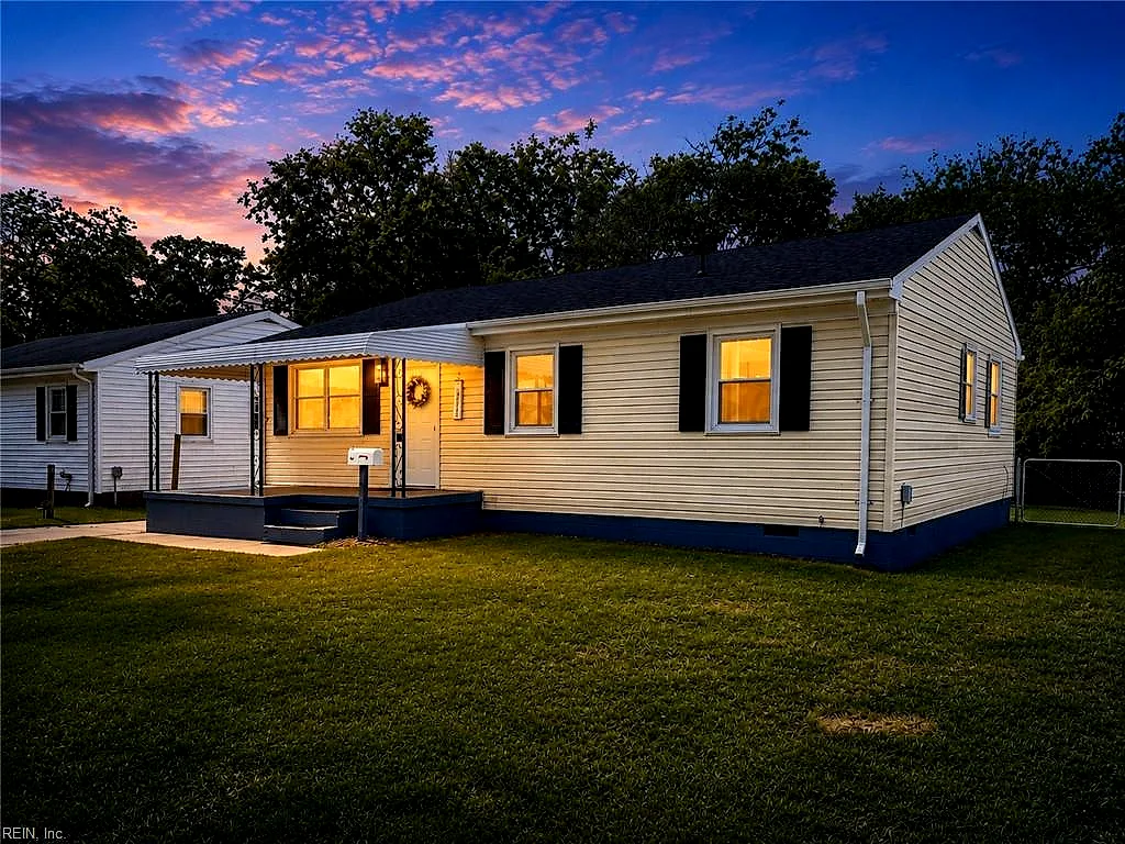 1002 Mayfield AVE, CHESAPEAKE VA 23324