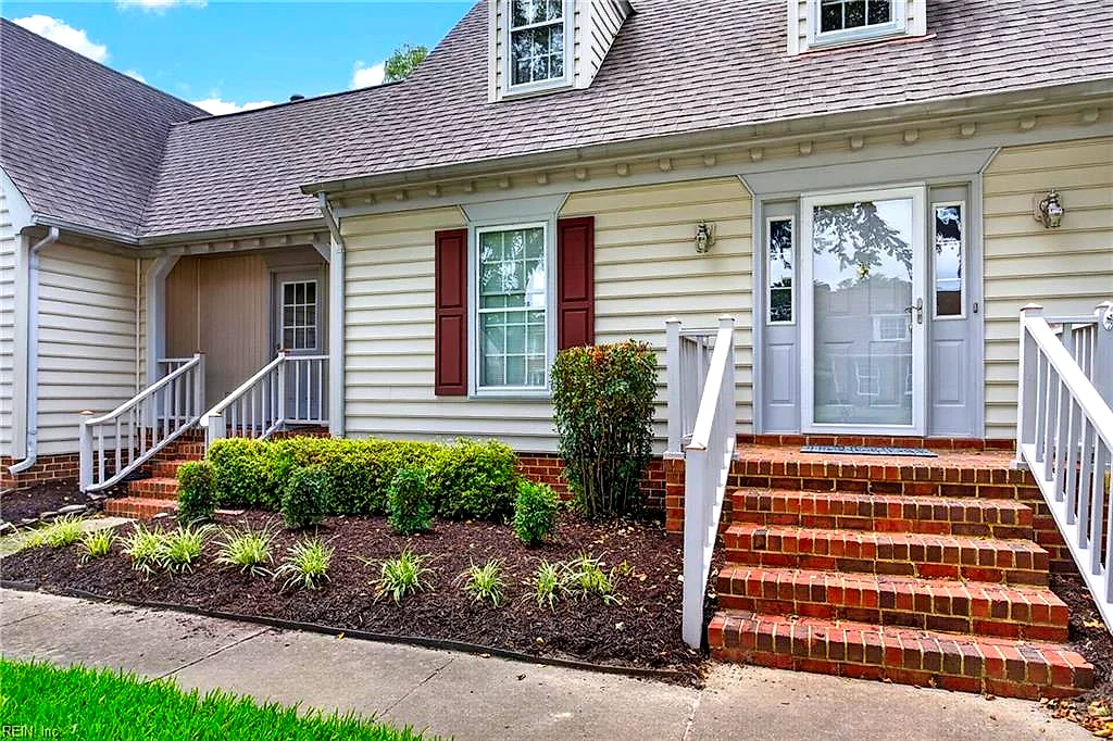 1416 Pine Grove Ln, Chesapeake — photo