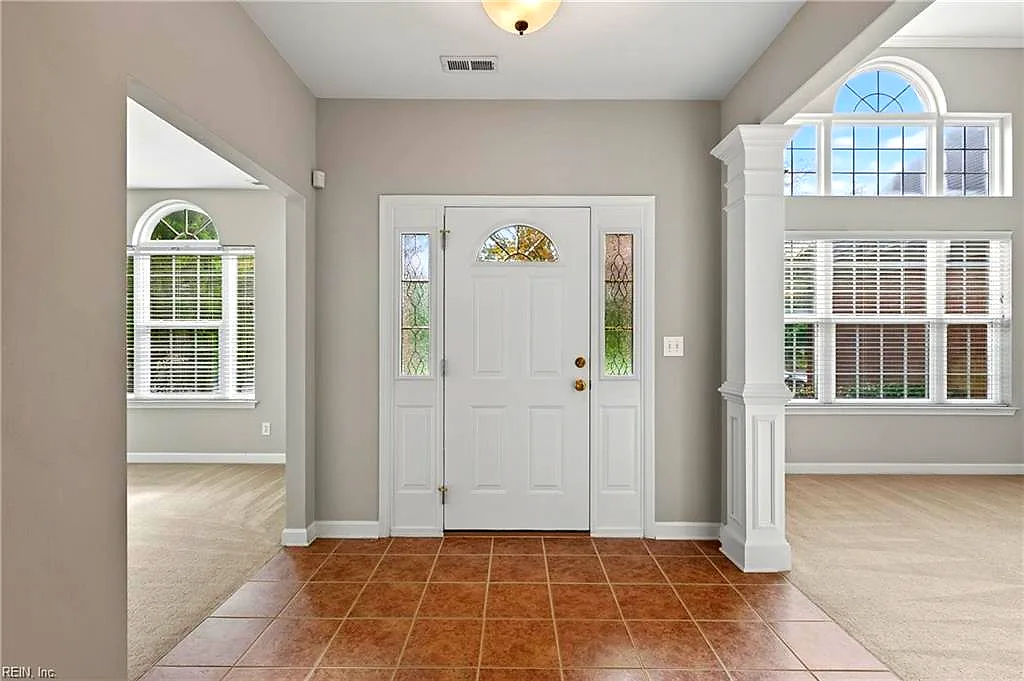 837 Greenfield Ln, Chesapeake — photo