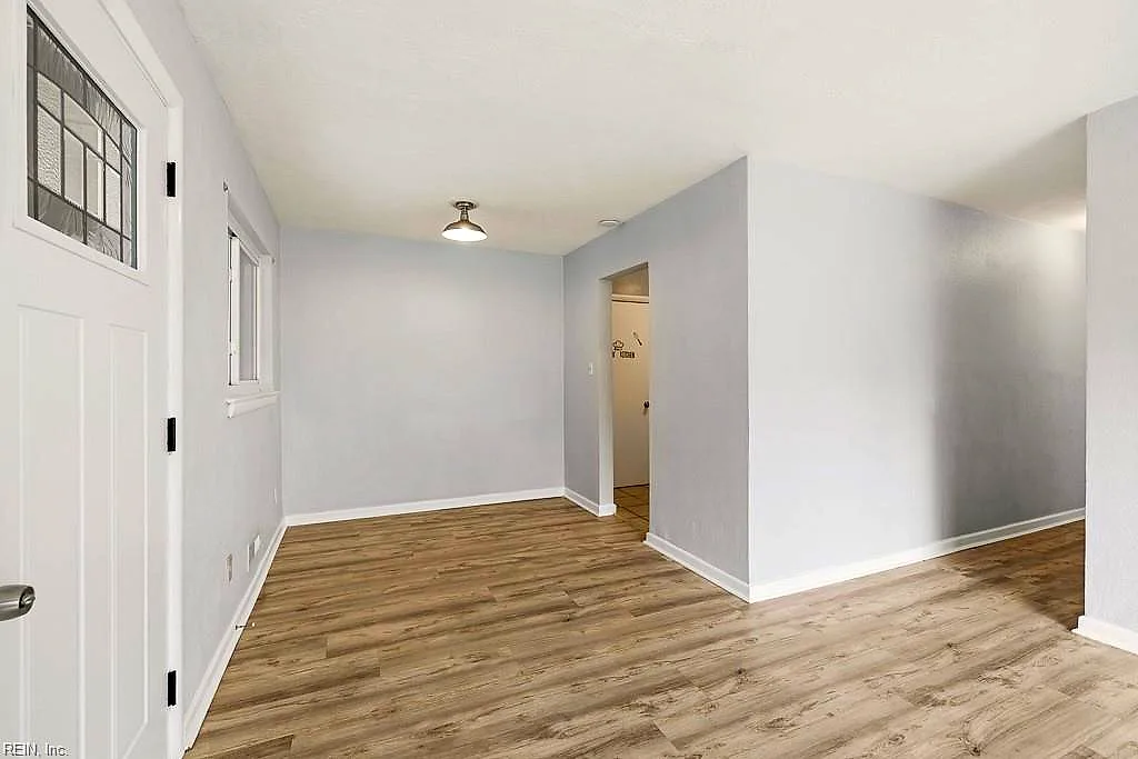 3514 Terry Dr, Norfolk — photo