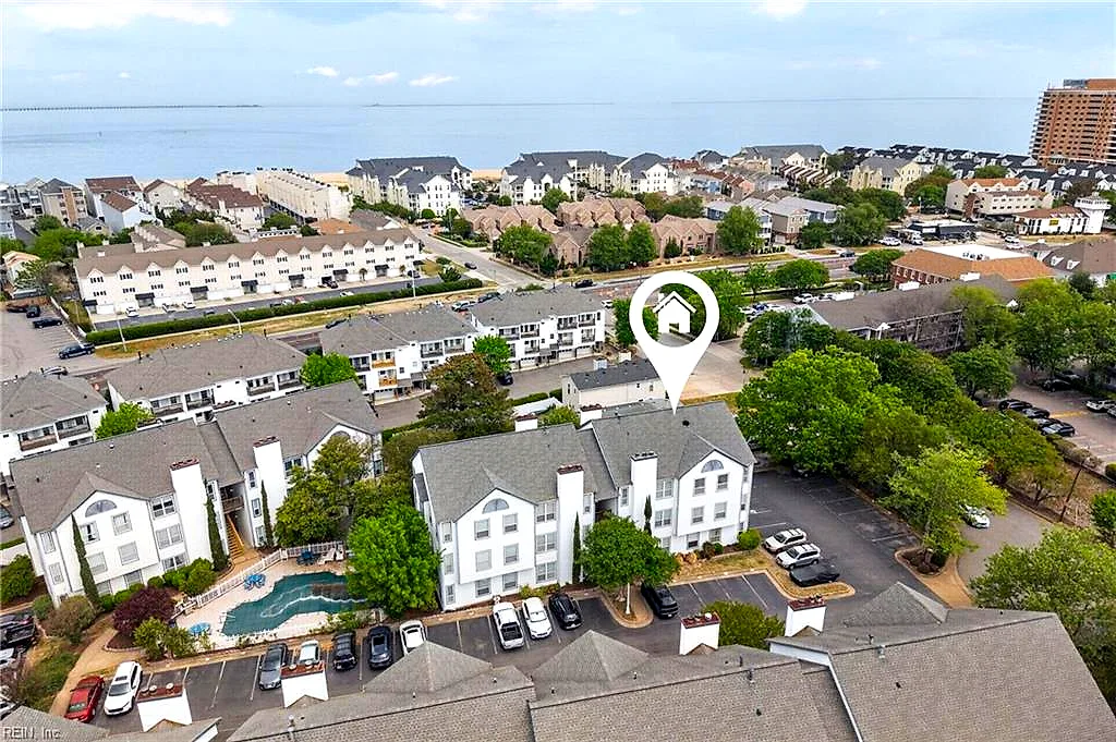 3204 Jade CT #104, VIRGINIA BEACH VA 23451