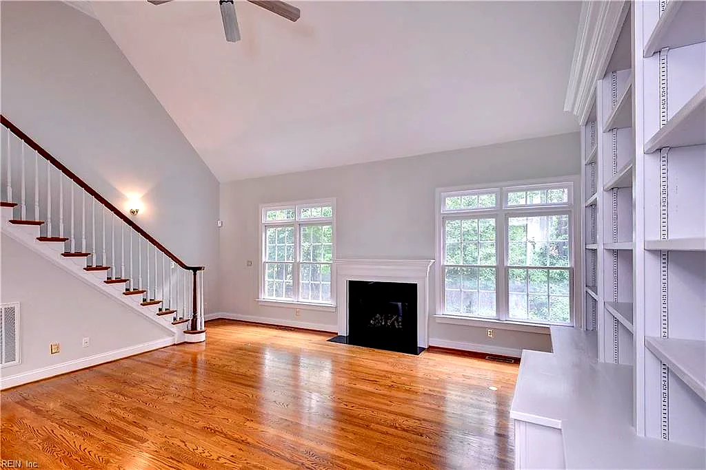 4135 Longview Lndg, Williamsburg — photo