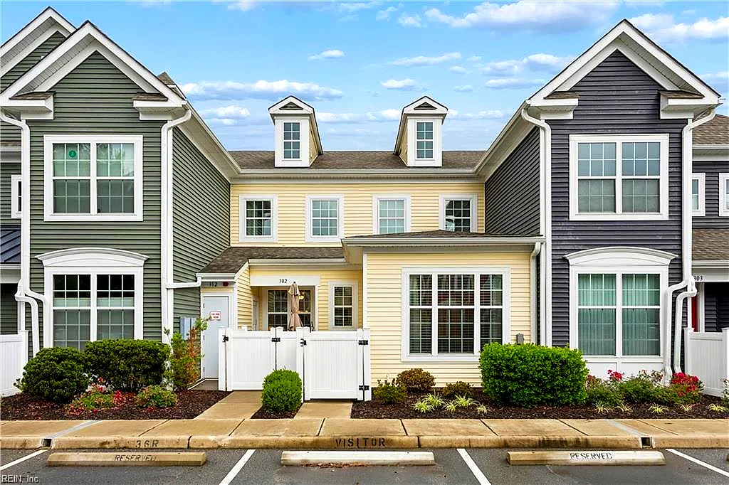 302 Promenade LN, WILLIAMSBURG VA 23185