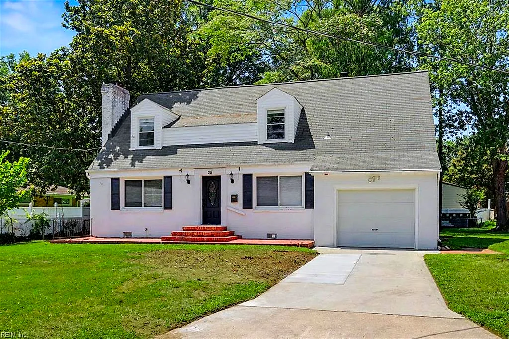 28 N Greenfield AVE, HAMPTON VA 23666