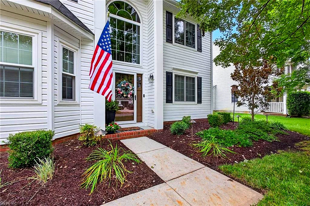 2752 Livingston Loop, Virginia Beach — photo