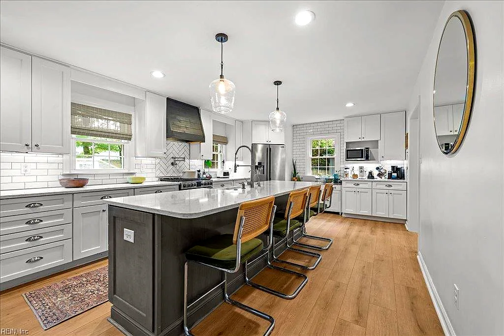 4713 Little John RD, VIRGINIA BEACH VA 23455