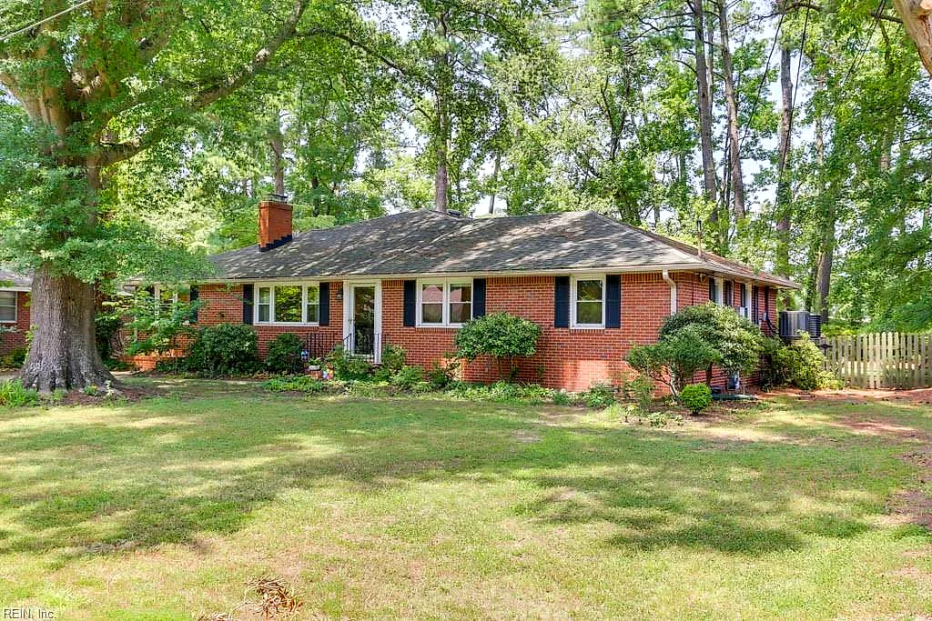 132 Causeway Dr, Chesapeake — photo