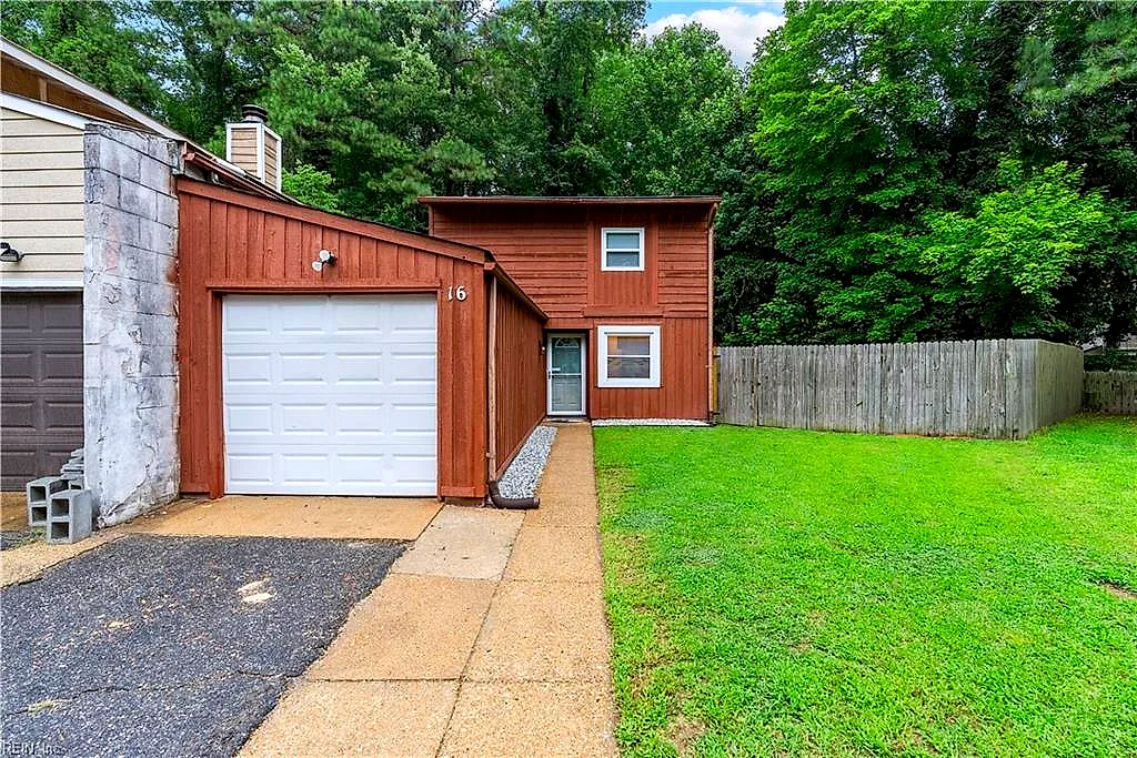 16 Farington CIR, CHESAPEAKE VA 23320
