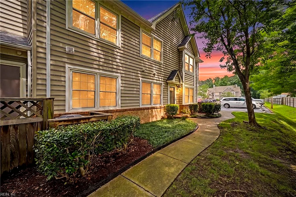 701 Rapidan River CT #A, CHESAPEAKE VA 23320