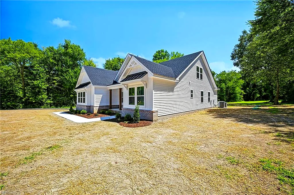 435 Gallbush Rd, Chesapeake — photo