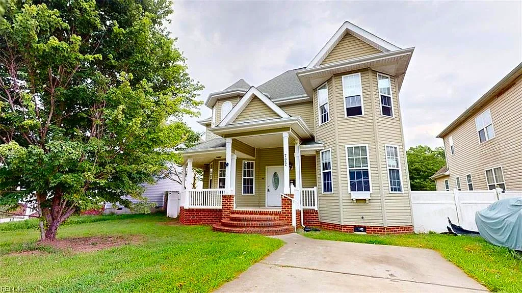722 Kilby AVE, SUFFOLK VA 23434