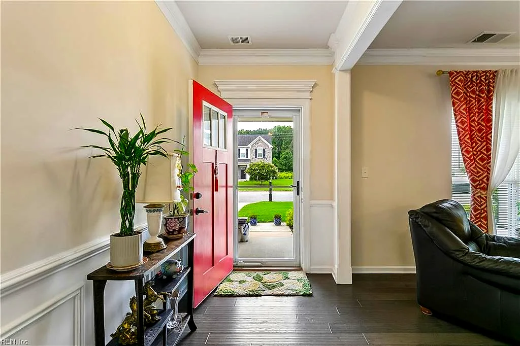 638 Newman Dr, Newport News — photo
