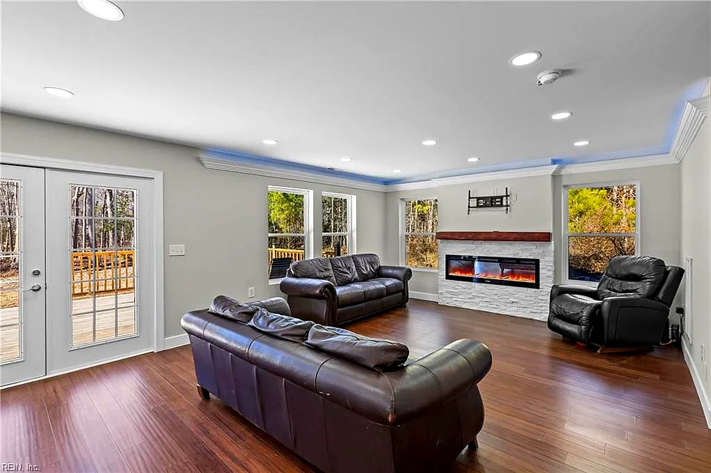 14106 Carrollton Blvd Blvd, Carrollton — photo