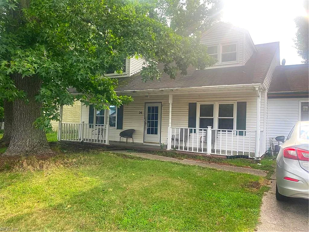 26 Sanlun Lakes DR, HAMPTON VA 23666