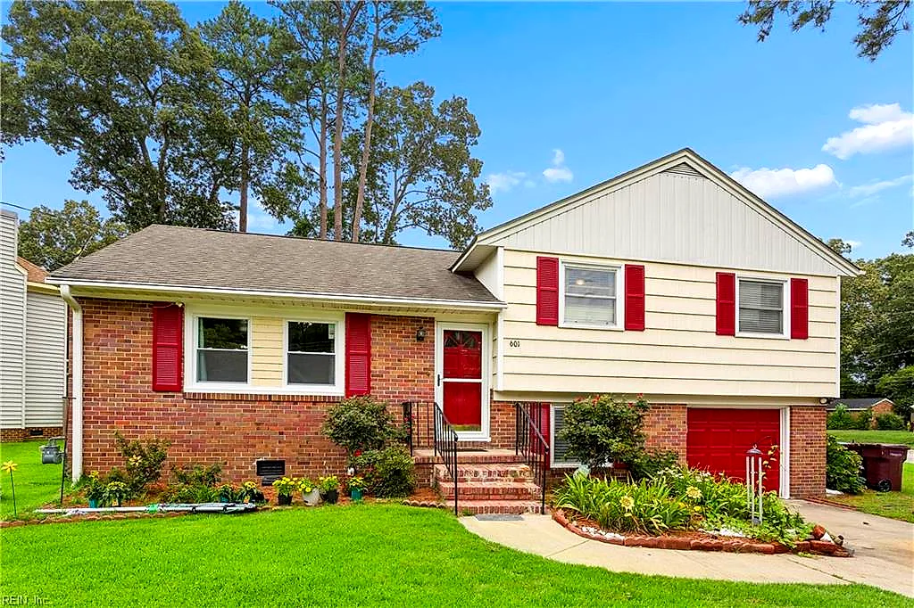 601 Hopewell DR, CHESAPEAKE VA 23323
