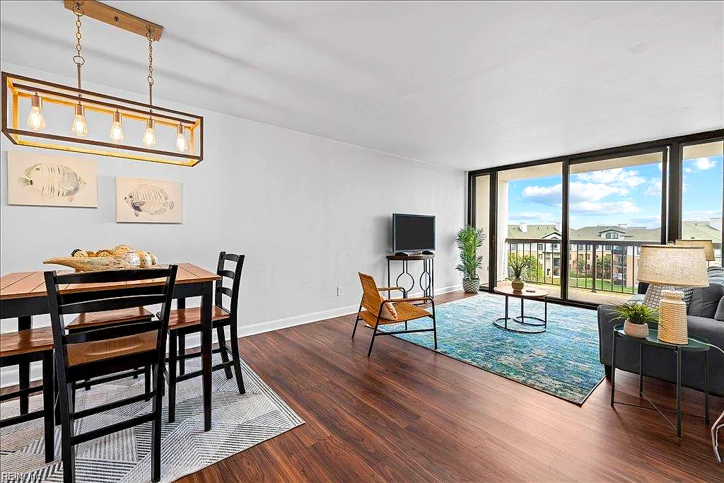 3288 Page Ave #513, Virginia Beach — photo