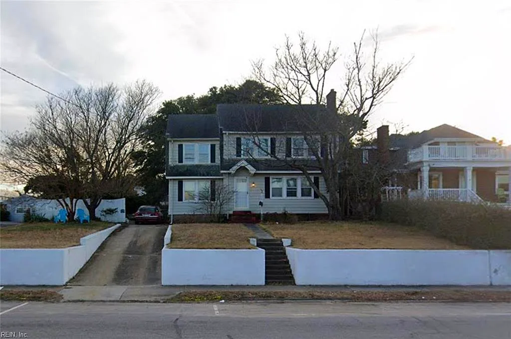 1705 E Ocean View Ave, Norfolk — photo