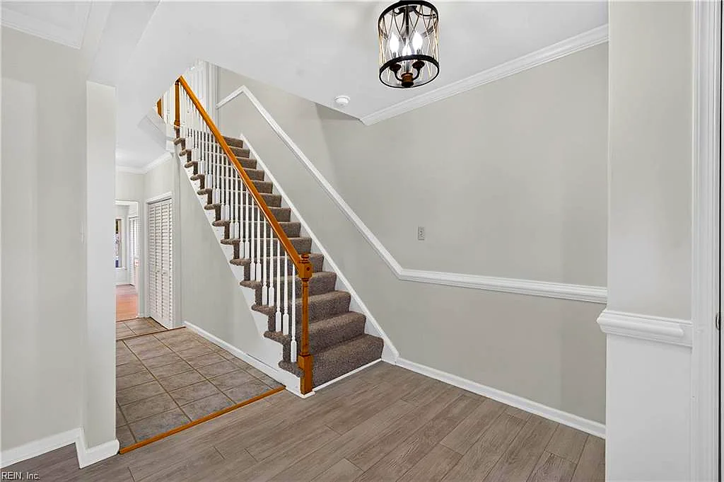 1004 Tottenham Ln, Virginia Beach — photo