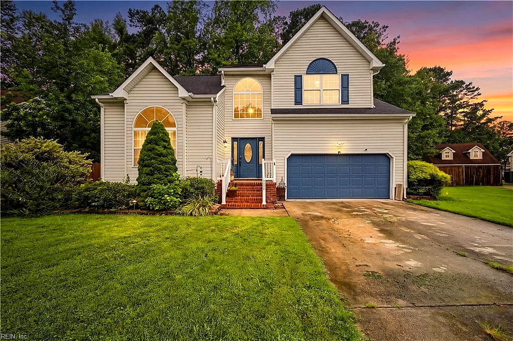 104 Bishops CT, CHESAPEAKE VA 23323