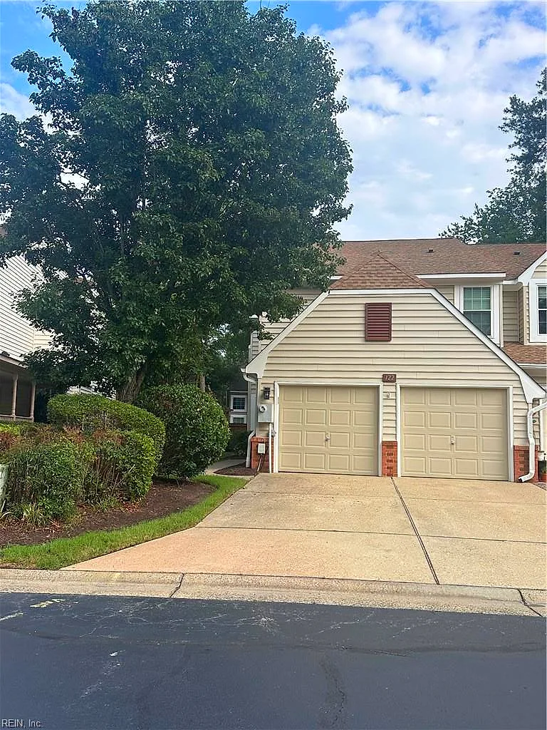 122 Brassie Dr, Yorktown — photo