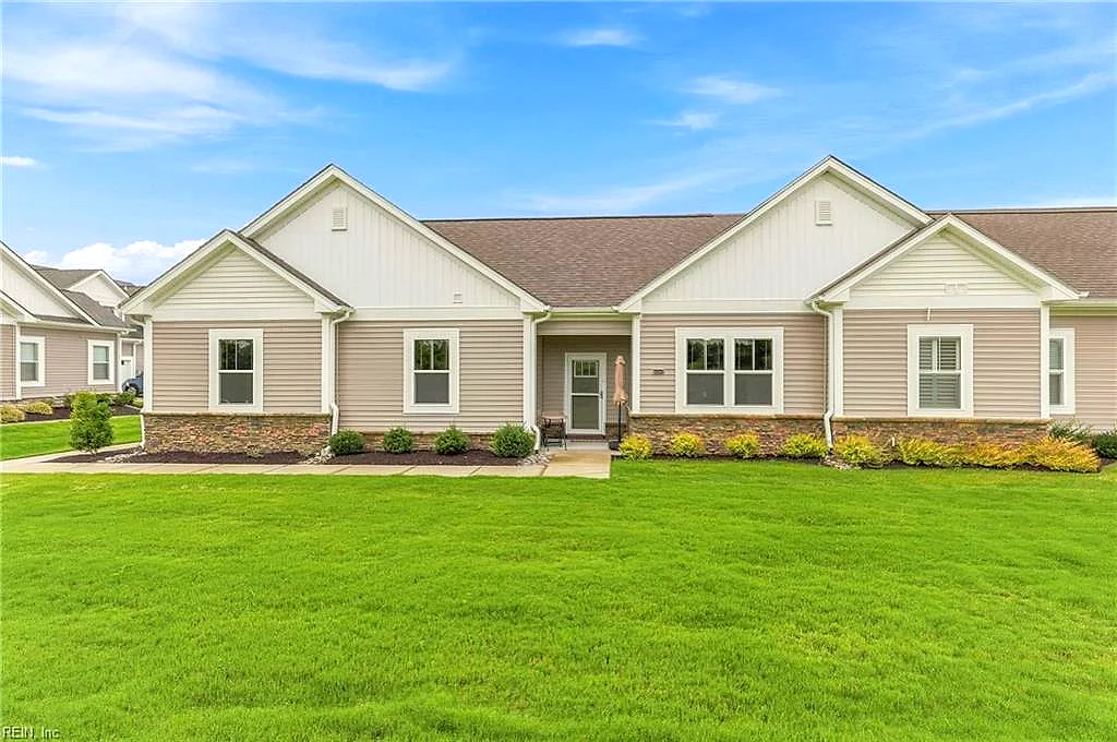 1026 Paragon WAY #C, SUFFOLK VA 23435