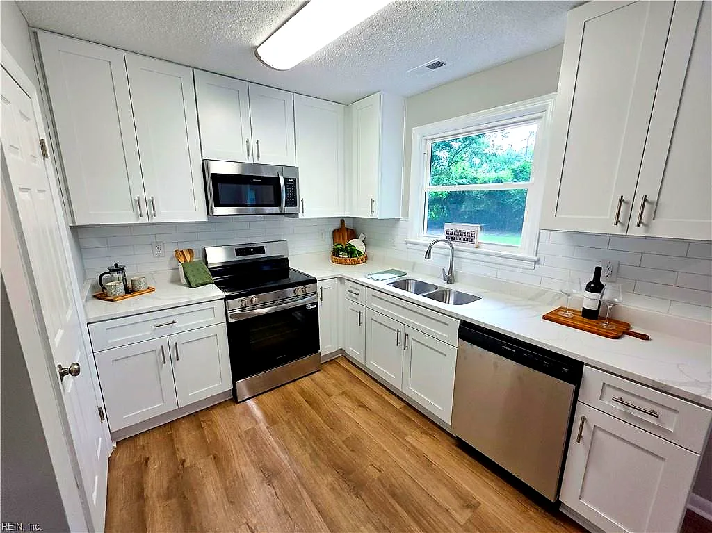 1012 Reon Dr, Virginia Beach — photo