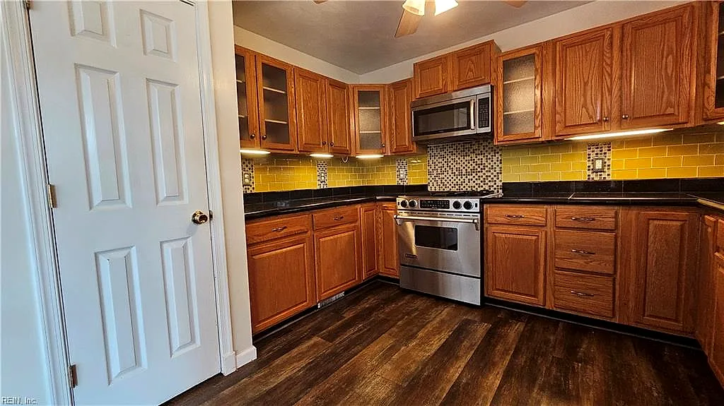 200 Shore Side Rd, Chesapeake — photo