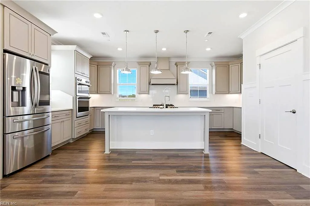 9601 22nd Bay St, Norfolk — photo