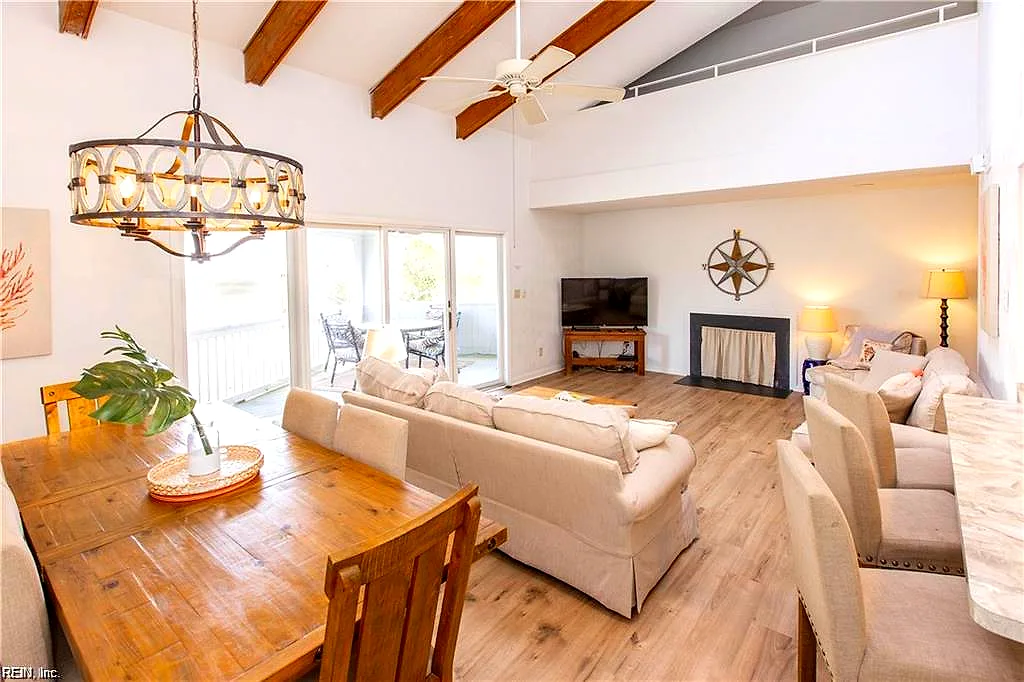 121 78th St, Virginia Beach — photo