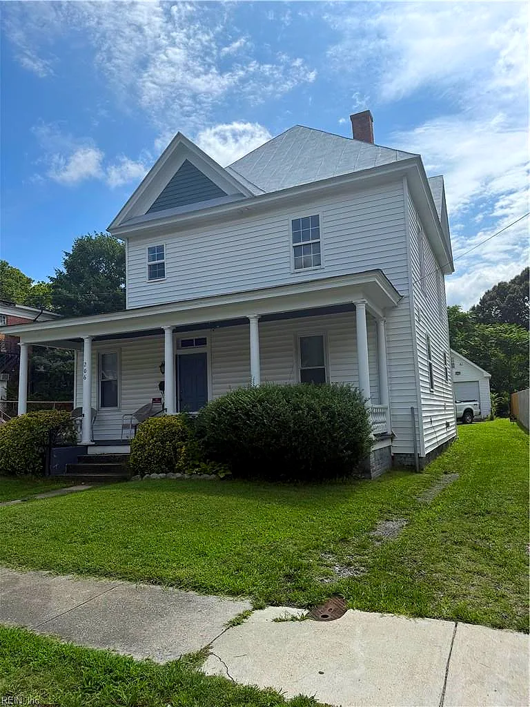 206 Saint James AVE, SUFFOLK VA 23434