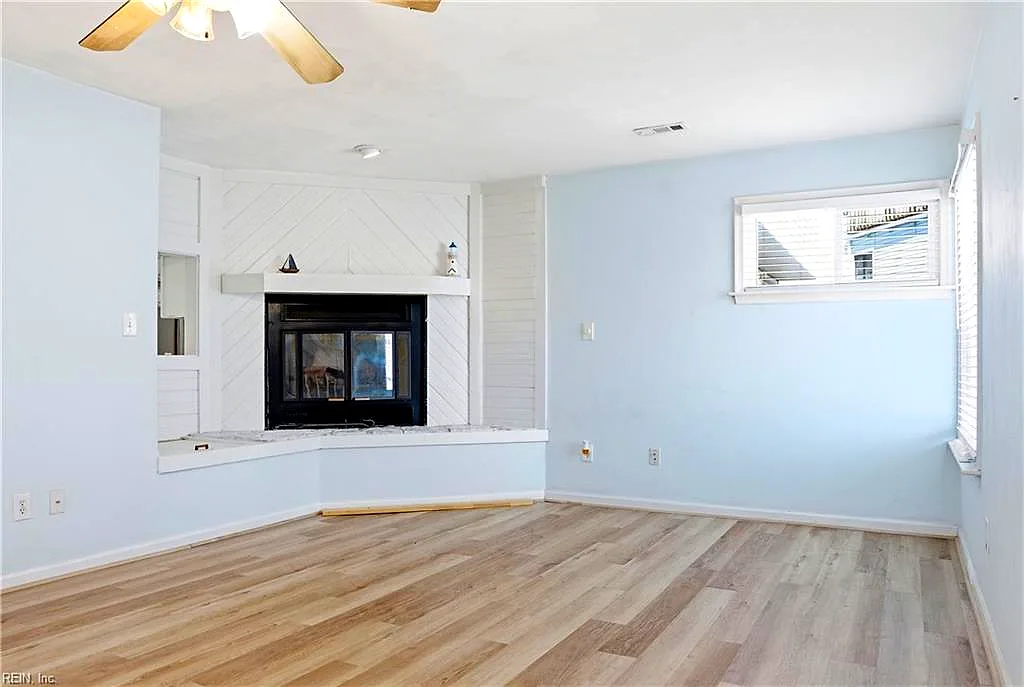 910 E Ocean View Ave #5, Norfolk — photo