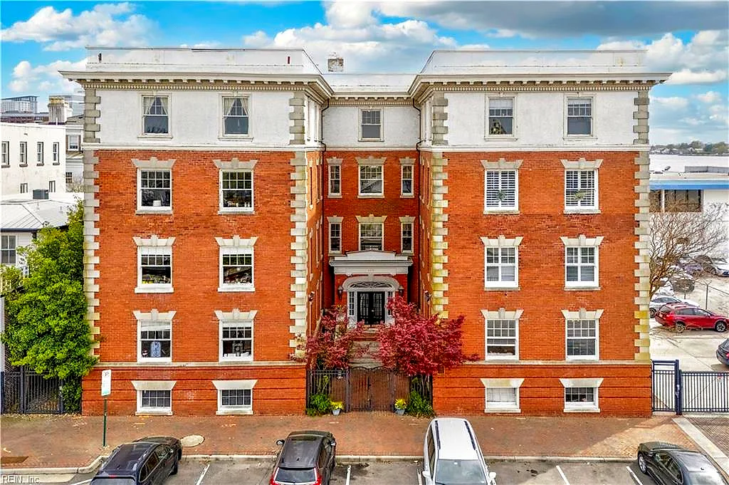 429 W York St #3a, Norfolk — photo