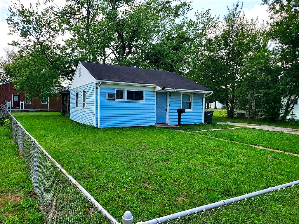 29 Shelton Rd, Hampton — photo