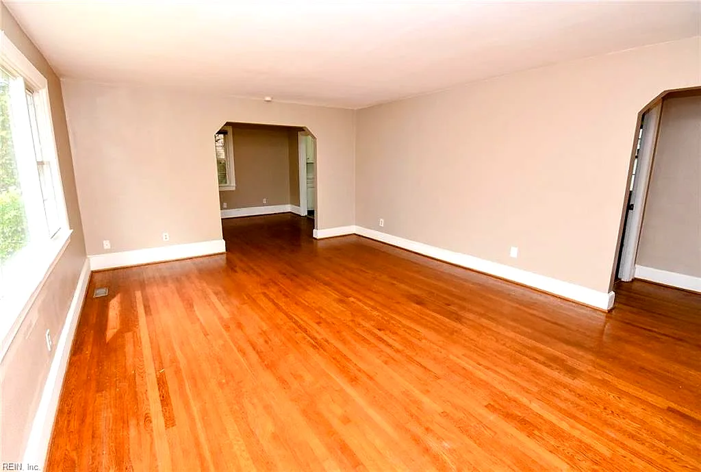 1330 Monterey Ave #1, Norfolk — photo