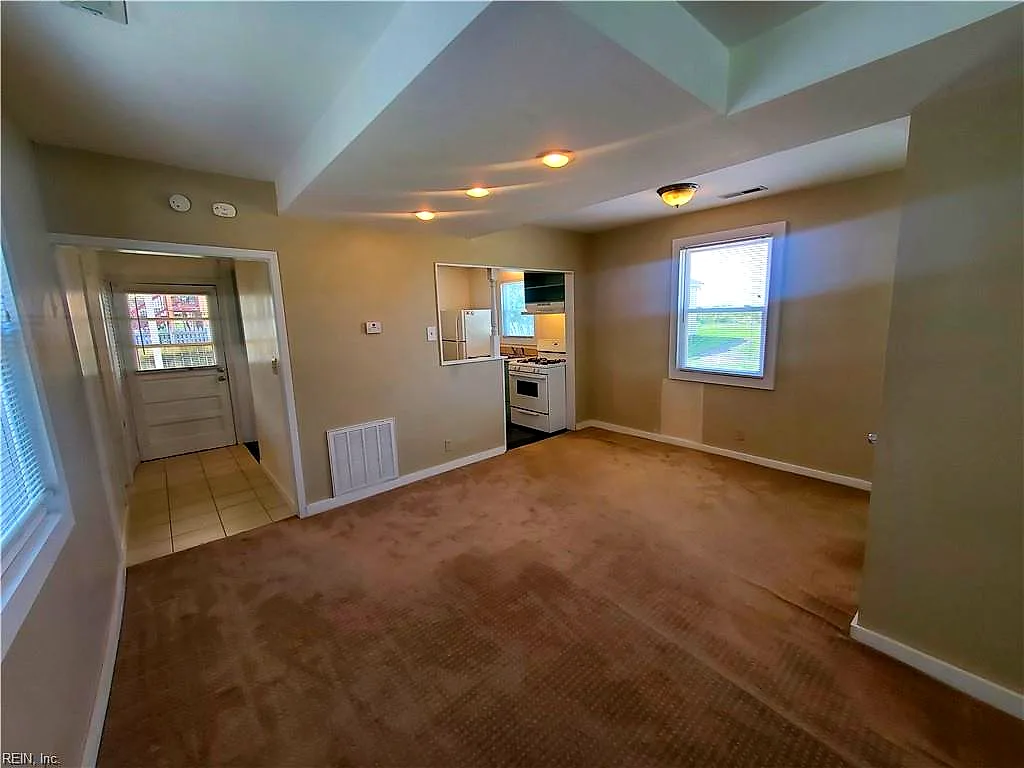 9719 13th View St, Norfolk — photo