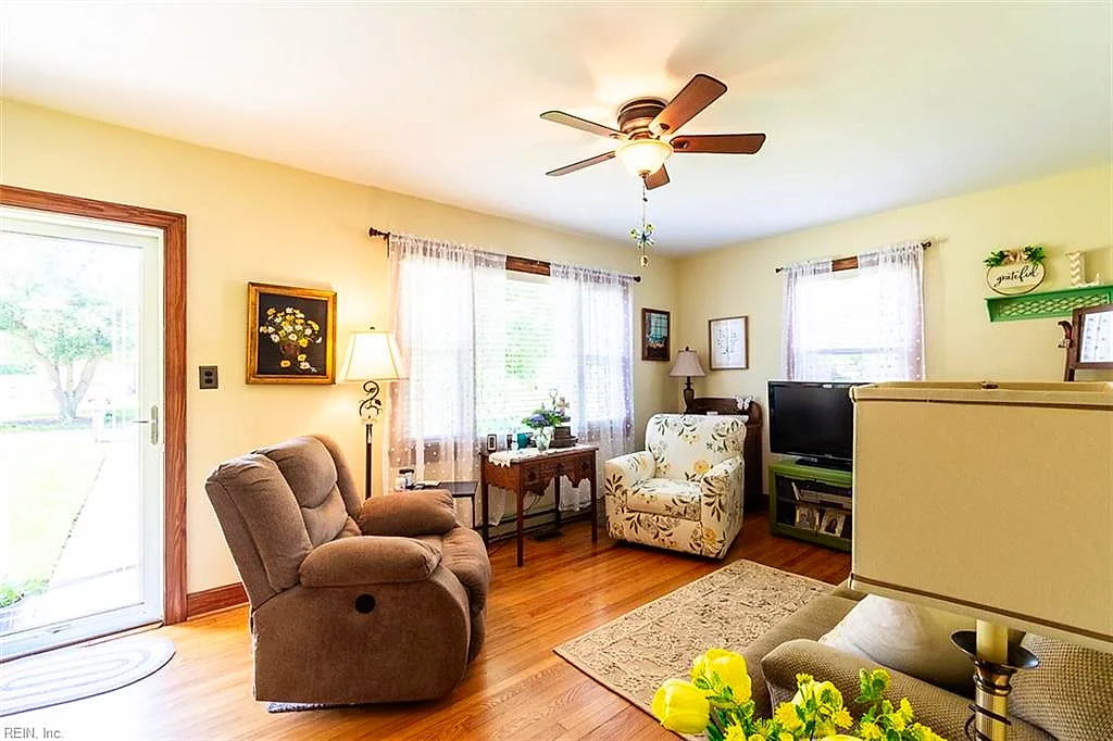 2312 Ferndale Rd, Chesapeake — photo