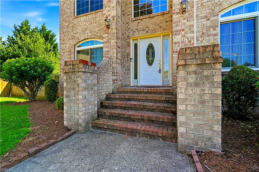 807 Gresham Way, Chesapeake — photo
