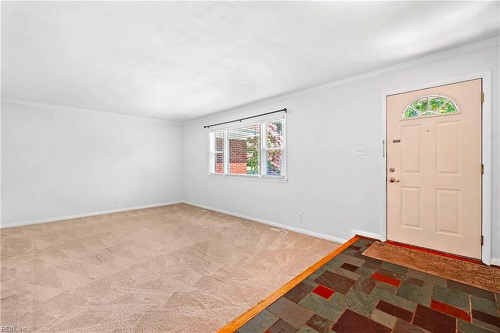 2348 Great Neck Cir, Virginia Beach — photo