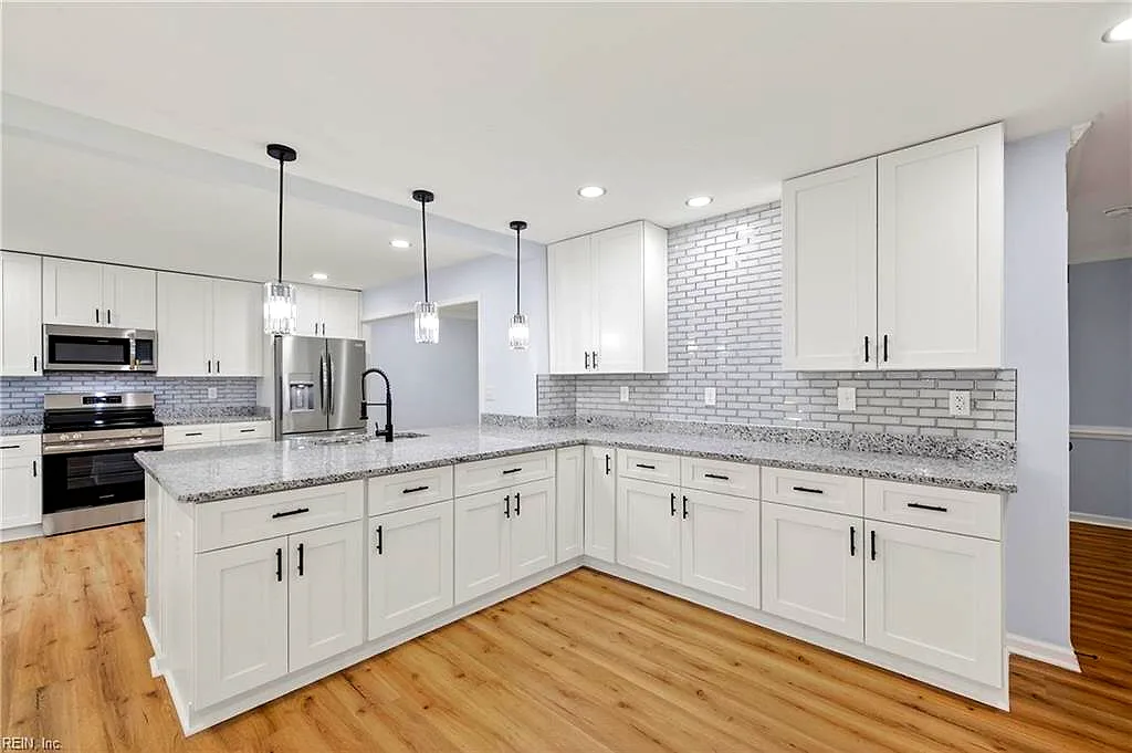 1032 Copper Stone Cir CIR, CHESAPEAKE VA 23320