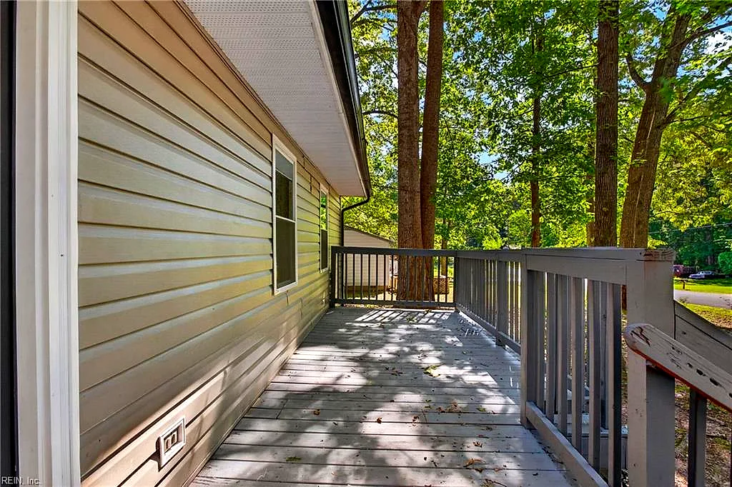 121 Theodore Allen Rd, Williamsburg — photo