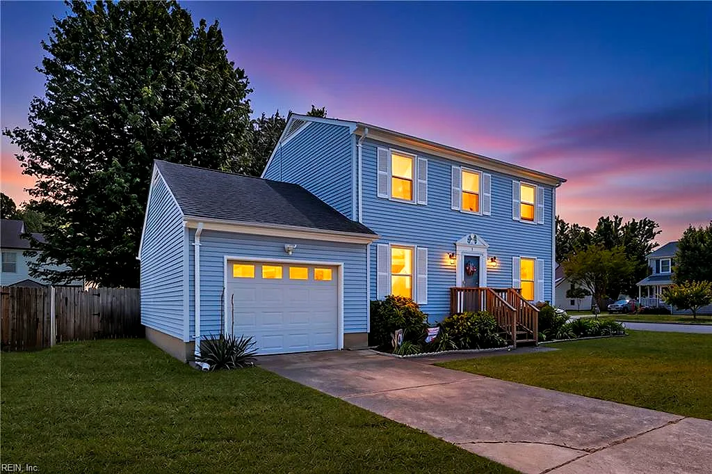 2 Woody CIR, HAMPTON VA 23669