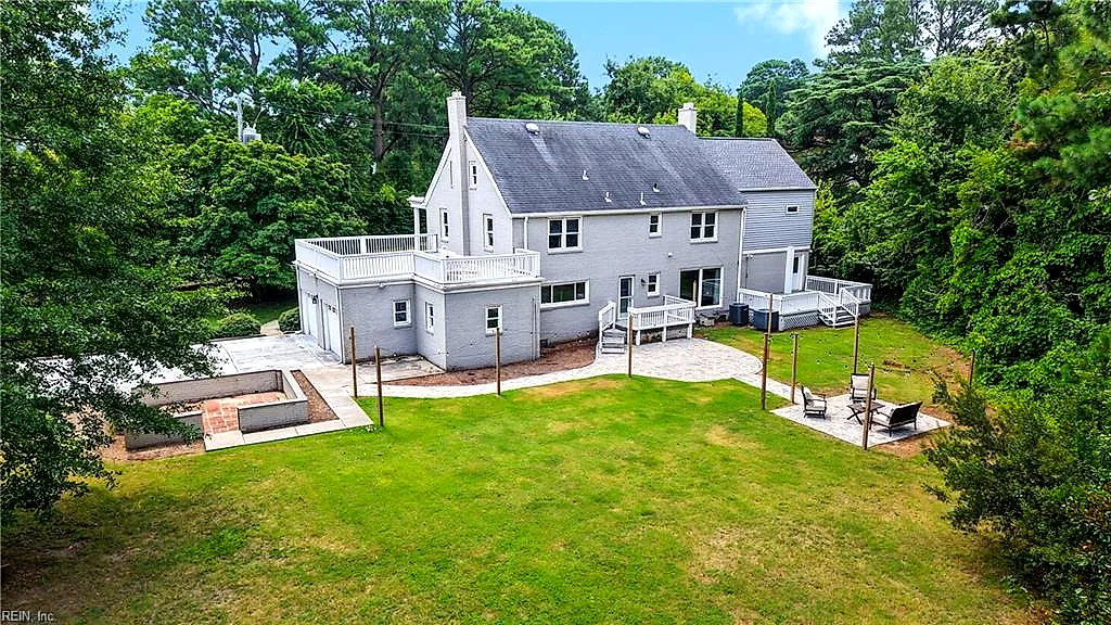 7405 Hedgewood Ln, Norfolk — photo