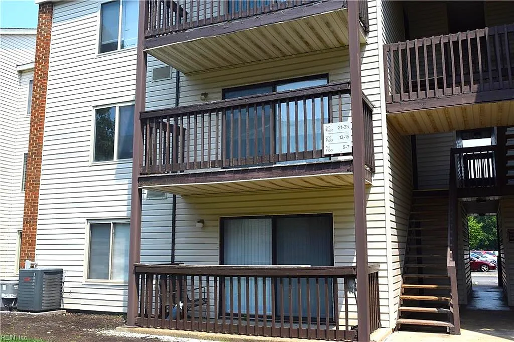 13 Davenport CT #2, HAMPTON VA 23666